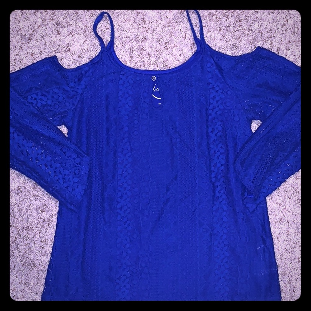 Inc cold shoulder too